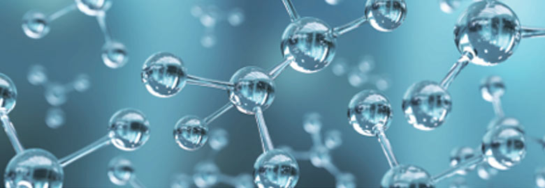 8-Layer Hyaluronic Acid: Combines multiple molecular weights to deliver deep hydration and improve skin elasticity.